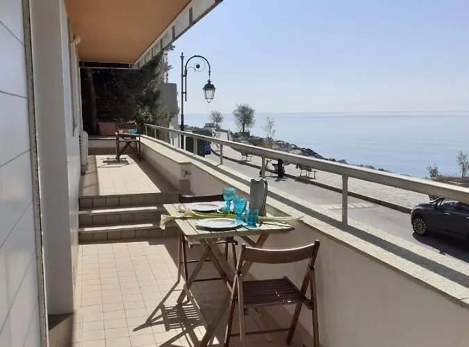 Cadorna Fronte Mare Apartmán Alassio